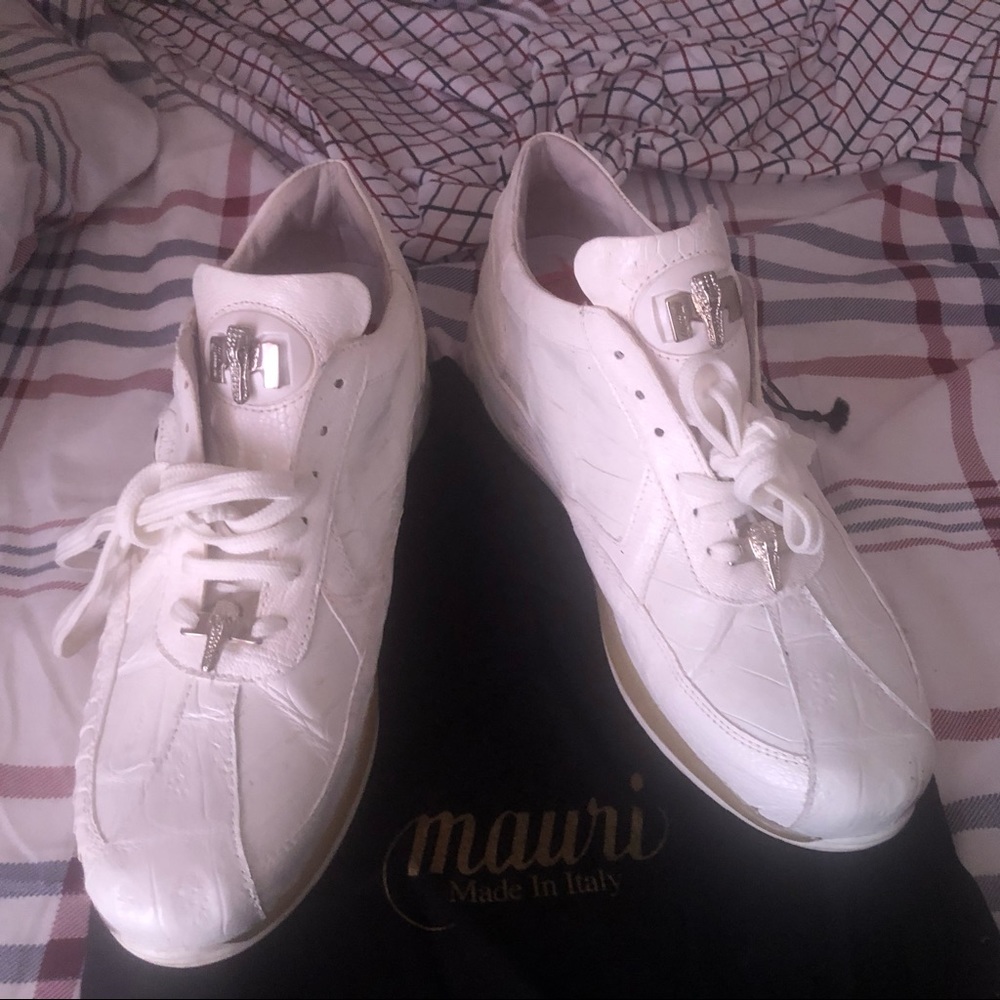 Mauri Sneakers